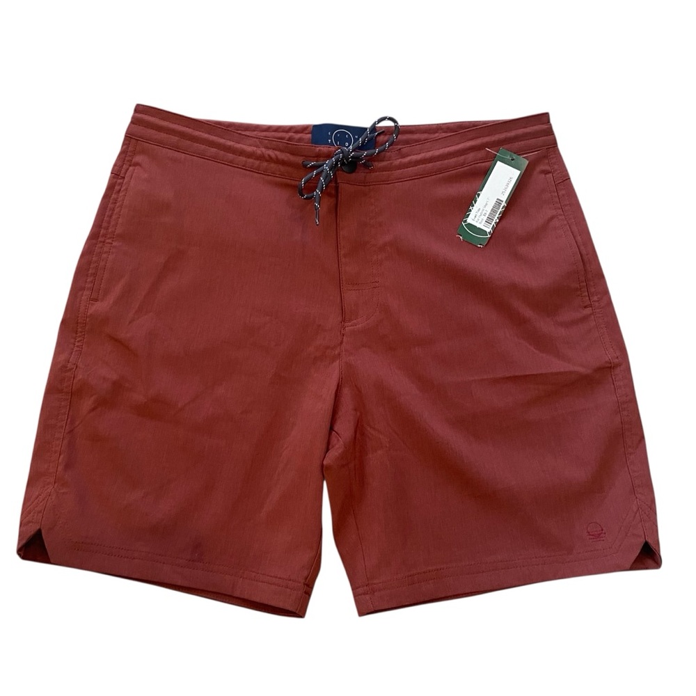 Even Tide Men’s Kai Hybrid Short 33/7” Inseam-Maroon